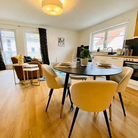 Ferien-apartment Miami - Mit Priv Strandzugang * Friedrichshafen